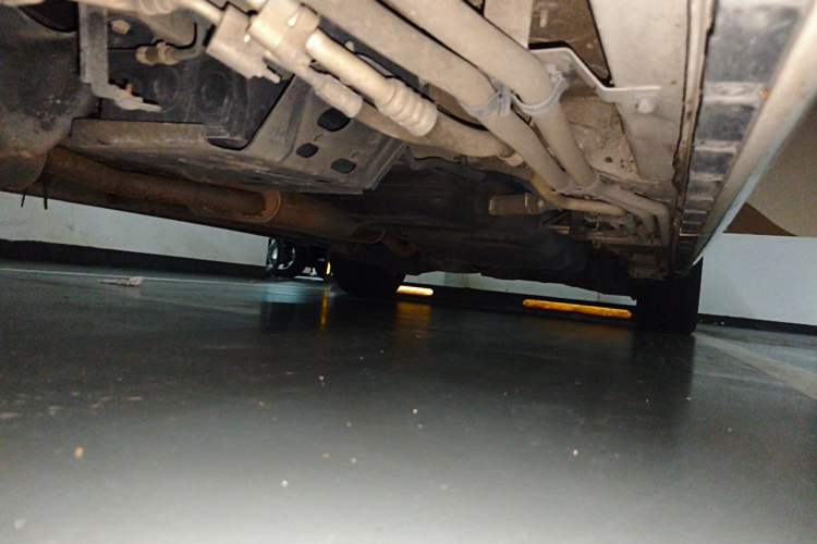 Used Mercedes-Benz V-Class 2016 V 260 L Prestige Extended Edition Chassis Front Left