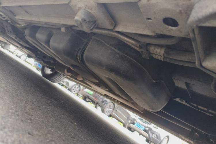 Used Mercedes-Benz V-Class 2016 V 260 L Prestige Extended Edition Chassis Rear Left