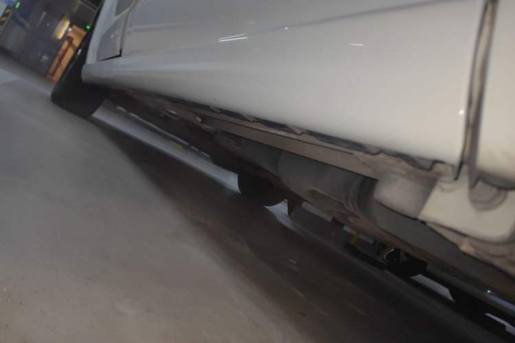 Used Mercedes-Benz V-Class 2016 V 260 Prestige Edition Chassis Rear Left