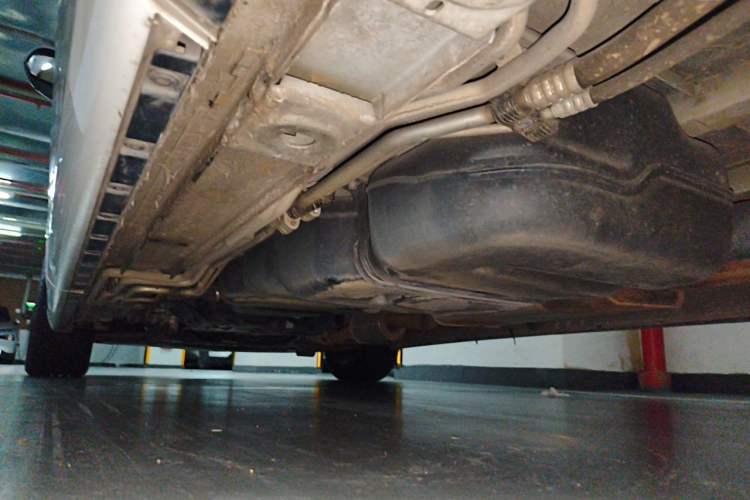 Used Mercedes-Benz V-Class 2016 V 260 L Prestige Extended Edition Chassis Rear Left