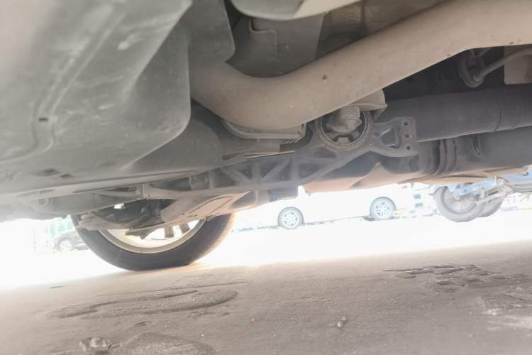 Used Mercedes-Benz V-Class 2016 V 260 Avantgarde Edition Chassis Rear Right
