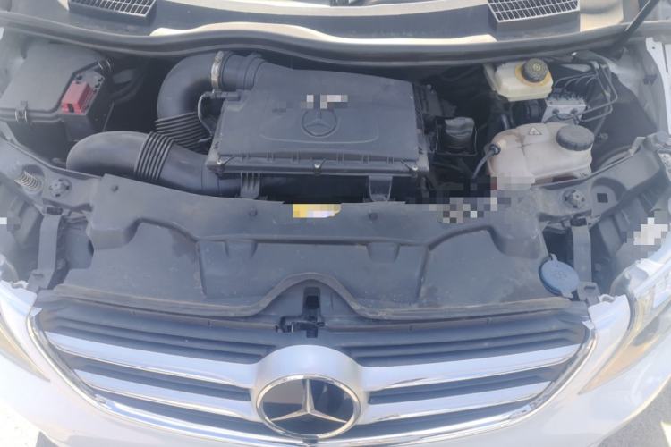 Used Mercedes-Benz V-Class 2016 V 260 Prestige Edition Engine Bay