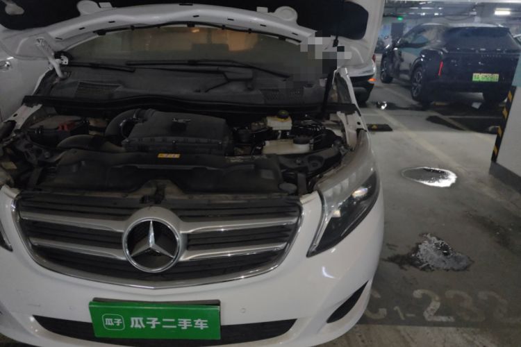 Used Mercedes-Benz V-Class 2016 V 260 Avantgarde Edition Engine Bay Left
