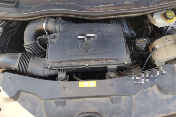 Used Mercedes-Benz V-Class 2016 V 260 L Prestige Extended Edition Engine Bay