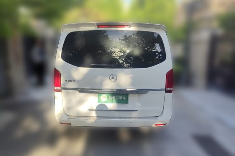 Used Mercedes-Benz V-Class 2016 V 260 Prestige Edition Exterior 4