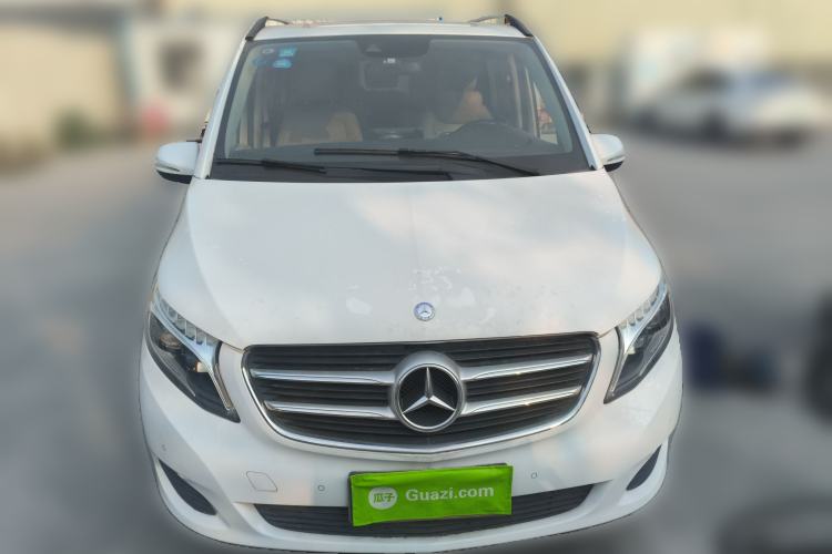 Used Mercedes-Benz V-Class 2016 V 260 Avantgarde Edition Front