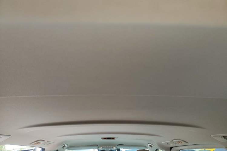 Used Mercedes-Benz V-Class 2016 V 260 Avantgarde Edition Headliner