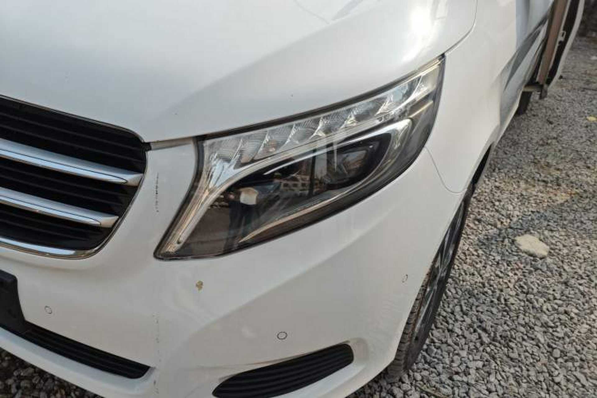 Used Mercedes-Benz V-Class 2016 V 260 Avantgarde Edition Left Front Headlight