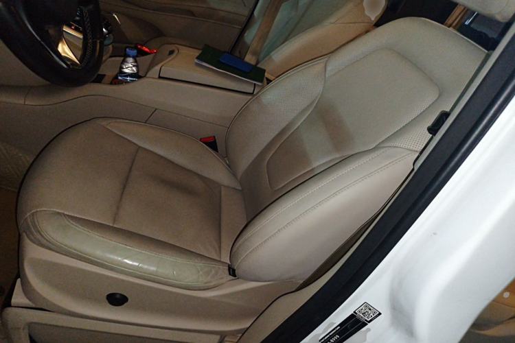 Used Mercedes-Benz V-Class 2016 V 260 L Prestige Extended Edition Left Front Seat