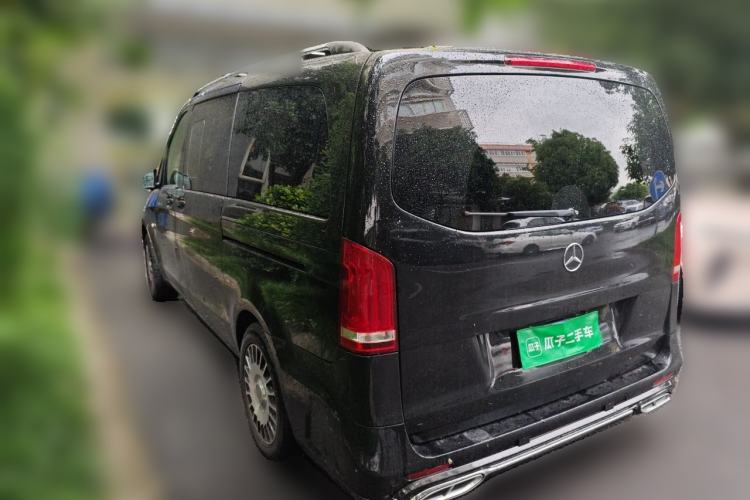 Used Mercedes-Benz V-Class  Rear Left 45 Deg