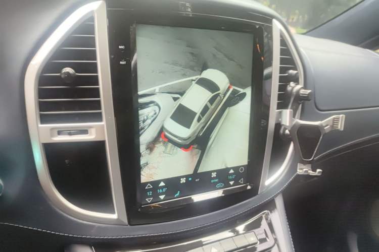 Used Mercedes-Benz V-Class  Audio And AC Panel