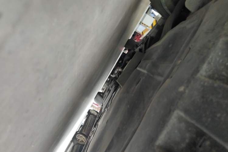 Used Mercedes-Benz V-Class 2017 V 260 L Prestige Extended Edition Chassis Front