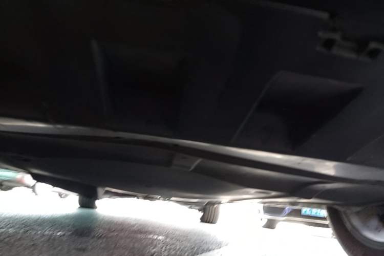 Used Mercedes-Benz V-Class 2017 V 260 L Prestige Extended Edition Chassis Front