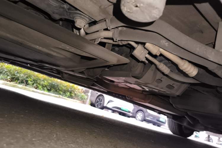 Used Mercedes-Benz V-Class 2017 V 260 L Prestige Extended Edition Chassis Front Left