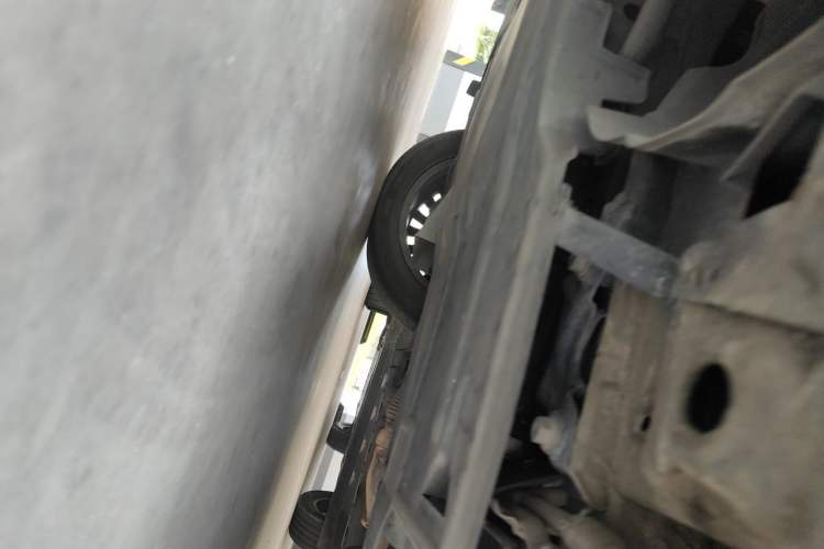 Used Mercedes-Benz V-Class 2017 V 260 L Prestige Extended Edition Chassis Front Left