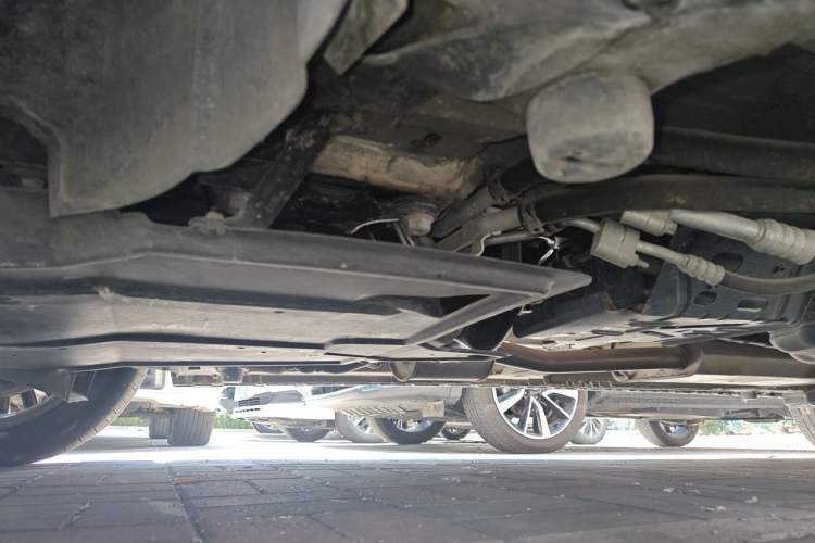 Used Mercedes-Benz V-Class 2017 V 260 L Prestige Extended Edition Chassis Front Left