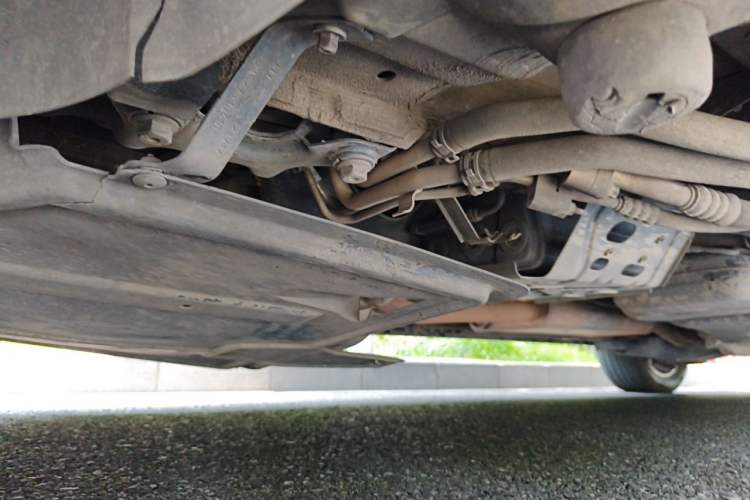 Used Mercedes-Benz V-Class 2017 V 260 L Prestige Extended Edition Chassis Front Left