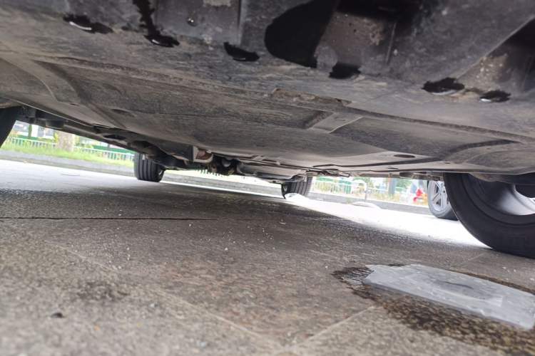 Used Mercedes-Benz V-Class 2017 V 260 Avantgarde Edition Chassis Front