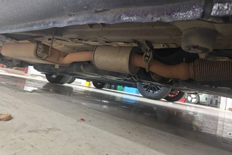 Used Mercedes-Benz V-Class  Chassis Front Right