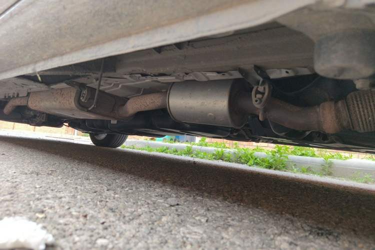Used Mercedes-Benz V-Class  Chassis Front Right