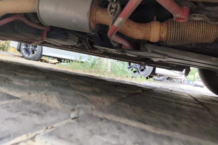 Used Mercedes-Benz V-Class  Chassis Front Right