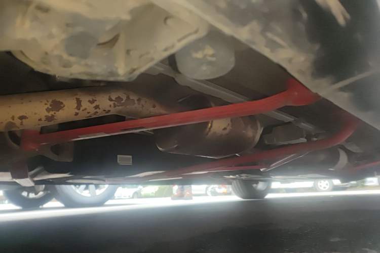 Used Mercedes-Benz V-Class  Chassis Rear Right