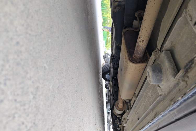 Used Mercedes-Benz V-Class  Chassis Rear Right