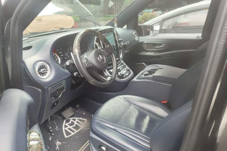 Used Mercedes-Benz V-Class  Driver Seat