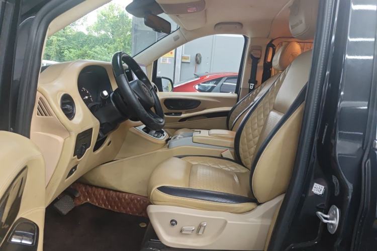 Used Mercedes-Benz V-Class  Driver Seat