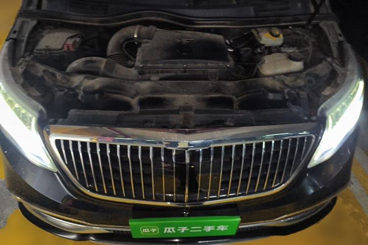 Used Mercedes-Benz V-Class 2017 V 260 L Prestige Extended Edition Engine Bay
