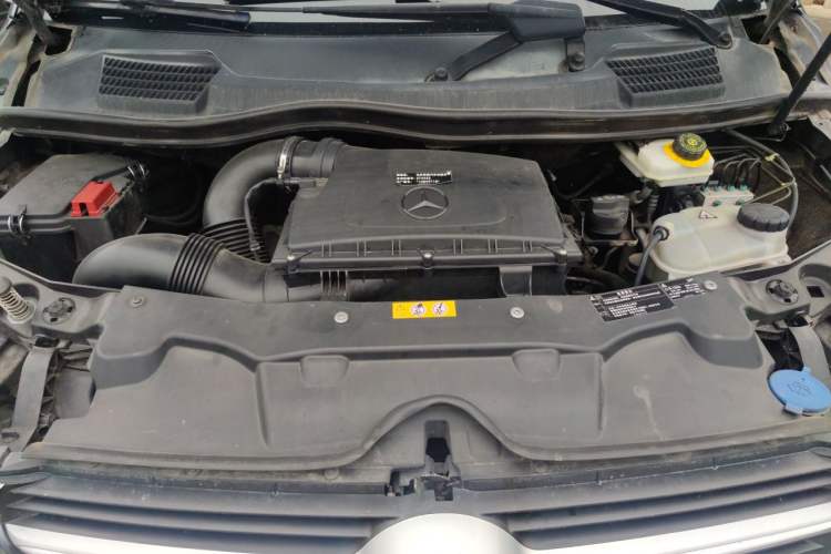 Used Mercedes-Benz V-Class 2017 V 260 L Prestige Extended Edition Engine Bay