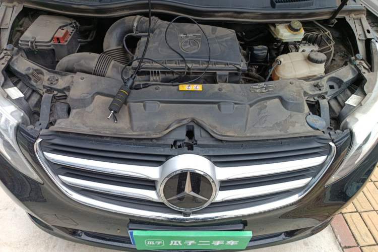 Used Mercedes-Benz V-Class 2017 V 260 L Prestige Extended Edition Engine Bay