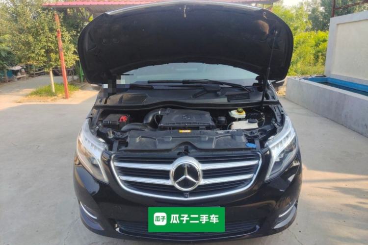 Used Mercedes-Benz V-Class 2017 V 260 L Prestige Extended Edition Engine Bay