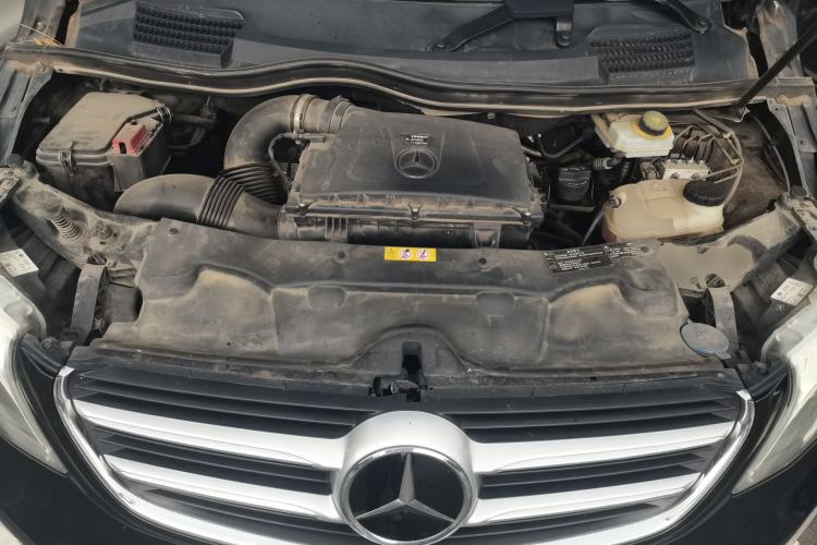 Used Mercedes-Benz V-Class 2017 V 260 Prestige Edition Engine Bay