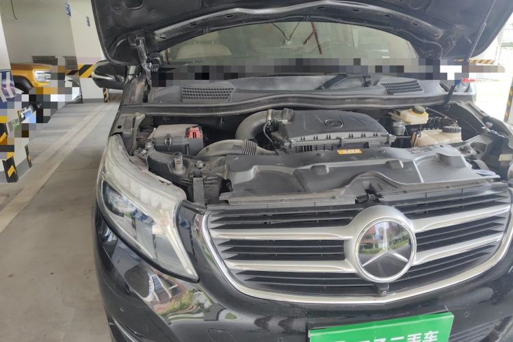 Used Mercedes-Benz V-Class 2017 V 260 L Prestige Extended Edition Engine Bay Right