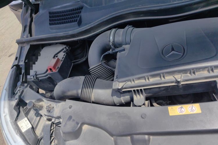 Used Mercedes-Benz V-Class 2017 V 260 L Prestige Extended Edition Engine Bay Right