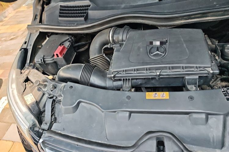 Used Mercedes-Benz V-Class 2017 V 260 Prestige Edition Engine Bay Right