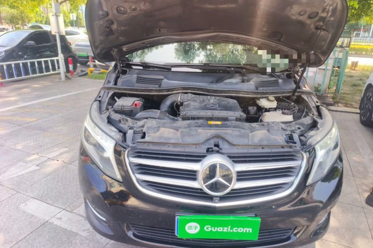 Used Mercedes-Benz V-Class 2017 V 260 L Prestige Extended Edition Engine Bay Right