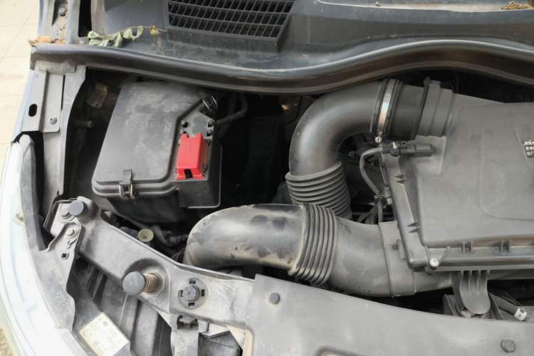 Used Mercedes-Benz V-Class 2017 V 260 Avantgarde Edition Engine Bay Right