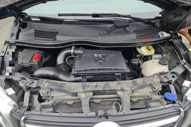 Used Mercedes-Benz V-Class 2017 V 260 L Prestige Extended Edition Engine Bay