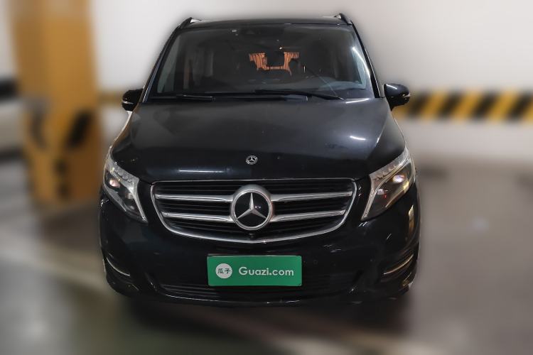 Used Mercedes-Benz V-Class 2017 V 260 L Prestige Extended Edition Exterior 1