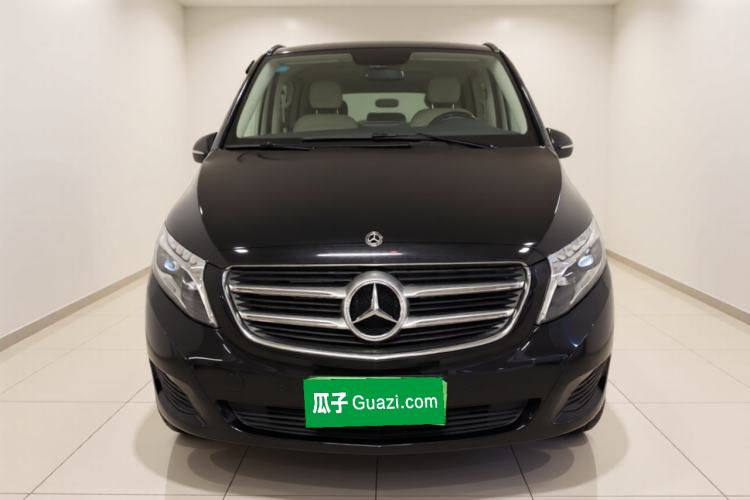 Used Mercedes-Benz V-Class 2017 V 260 Avantgarde Edition Exterior 1