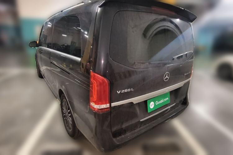 Used Mercedes-Benz V-Class 2017 V 260 L Prestige Extended Edition Exterior 3