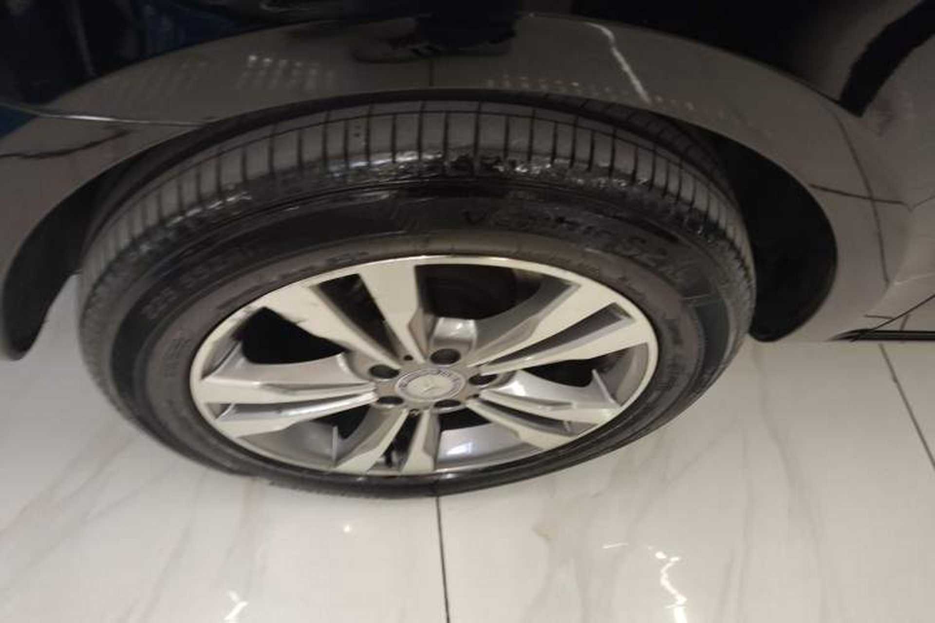 Used Mercedes-Benz V-Class 2017 V250 2.0T U.S. Spec Exterior 4