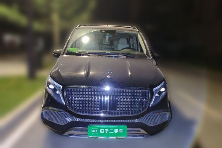 Used Mercedes-Benz V-Class 2017 V 260 L Prestige Extended Edition Front