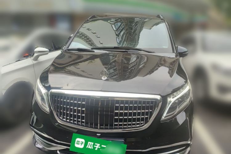 Used Mercedes-Benz V-Class  Front
