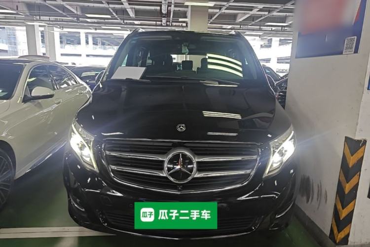 Used Mercedes-Benz V-Class 2017 V 260 L Prestige Extended Edition Front