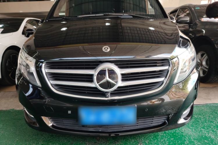 Used Mercedes-Benz V-Class 2017 V 260 Prestige Edition Front