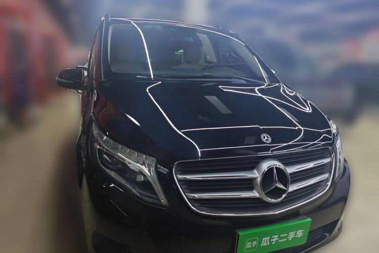 Used Mercedes-Benz V-Class 2017 V 260 Prestige Edition Front