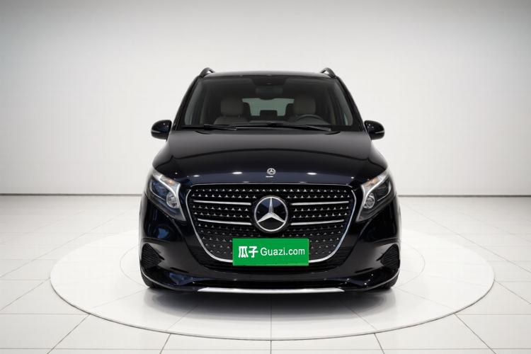 Used Mercedes-Benz V-Class 2017 V250 2.0T Base Model Front